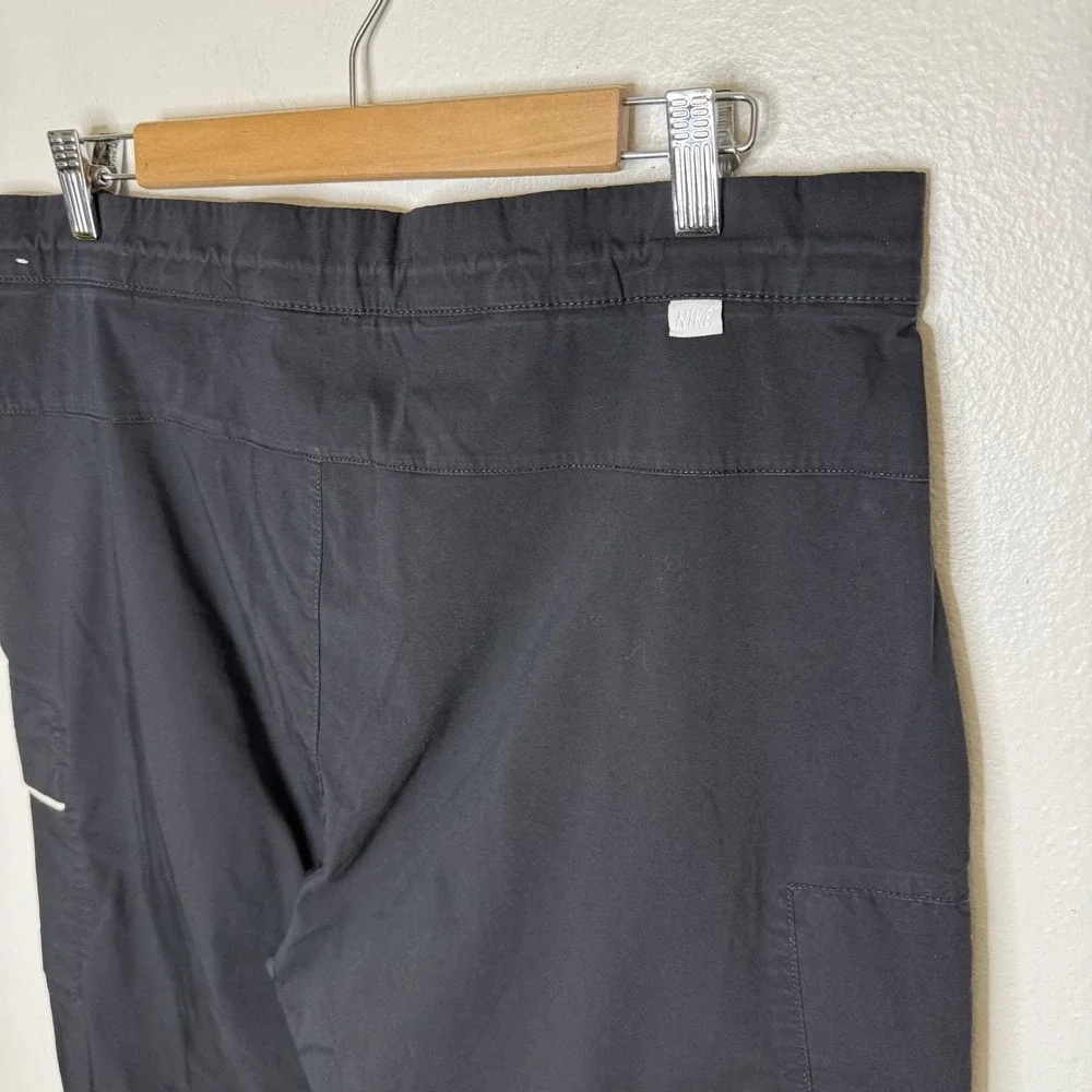 Nike Sportswear Style Essentials Unlined Cargo‎ Active Black Pants Men's 36